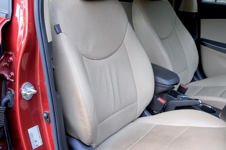 Hyundai Elantra (Second report) Hyundai Elantra (Second report)